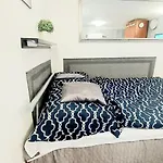Like Centrum, Wifi, Terrace Apartament *